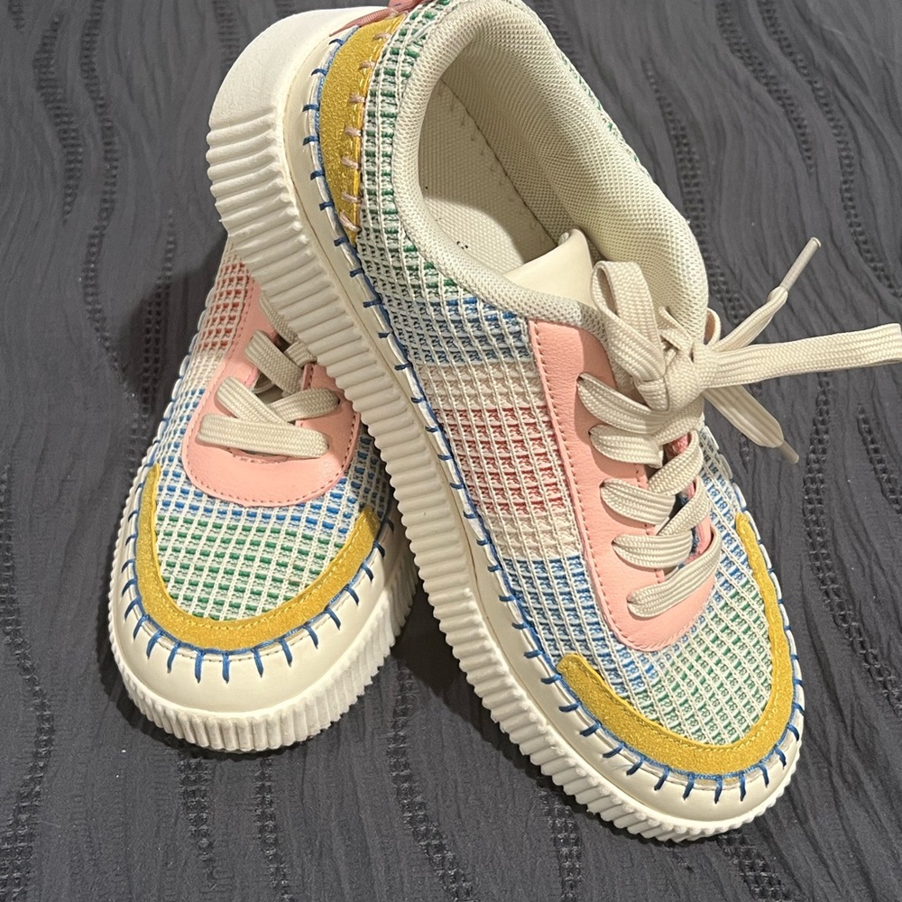 Nicole Miller Brita Pastel Multi-Color Women's Platform Mesh & Leather Sneakers